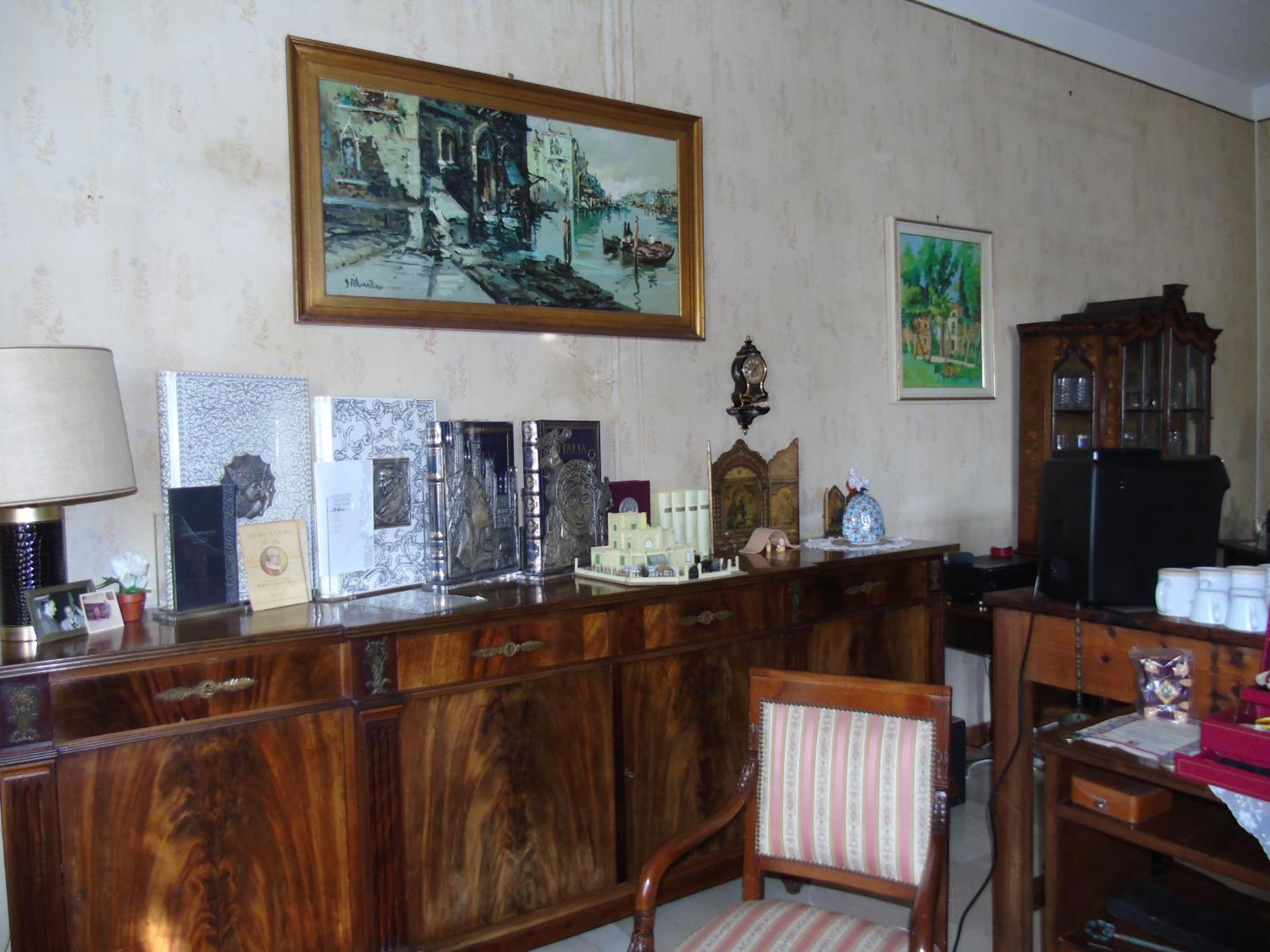 Villino Vanzetti 1930 Cagliari Eksteriør billede