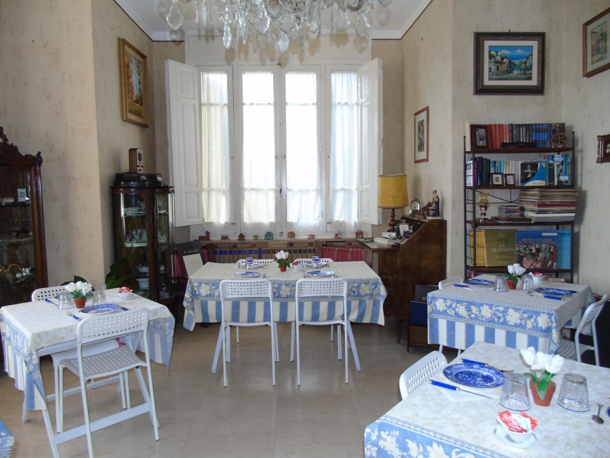 Villino Vanzetti 1930 Cagliari Eksteriør billede